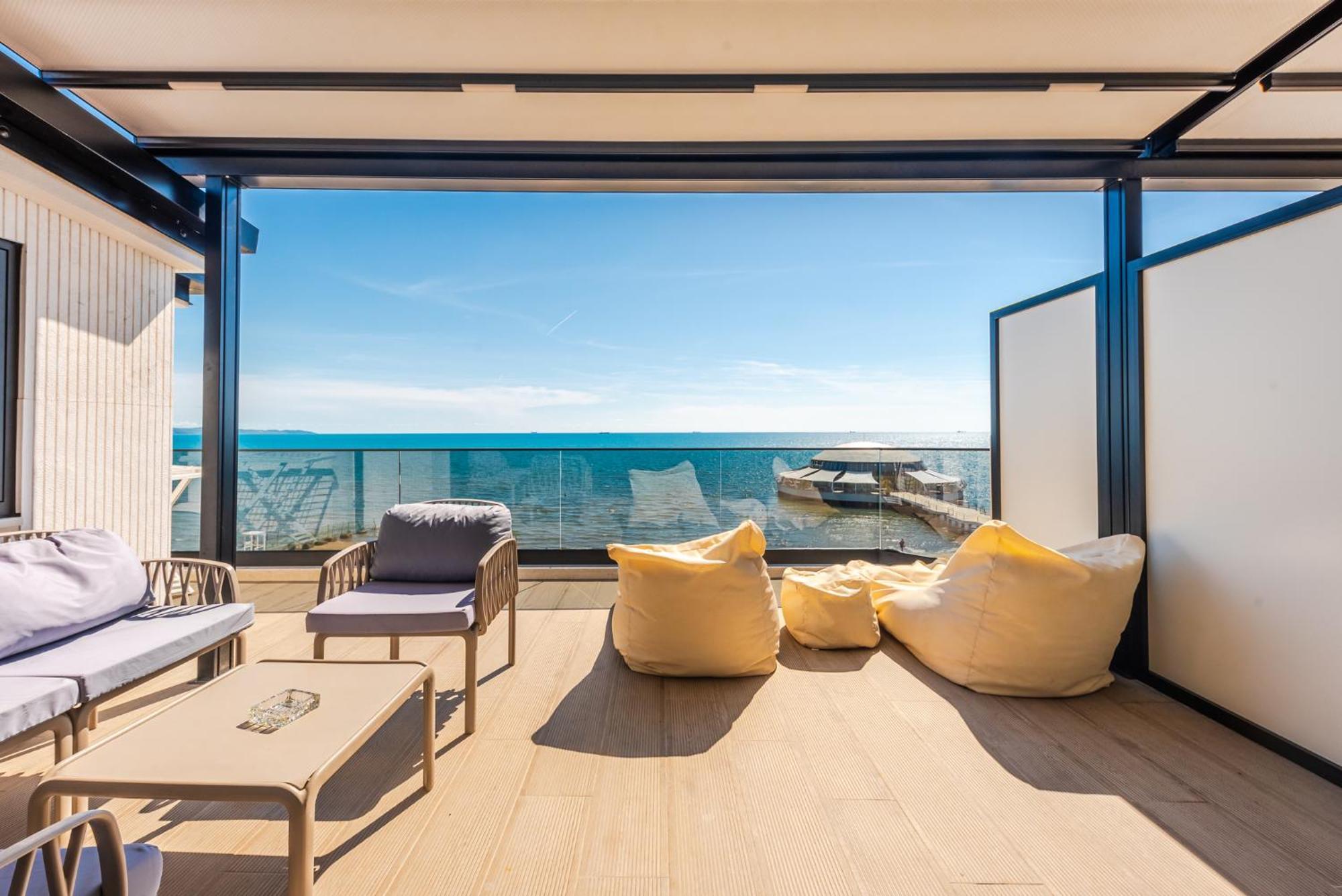 Sea View Apartments Eldo Durrës Buitenkant foto