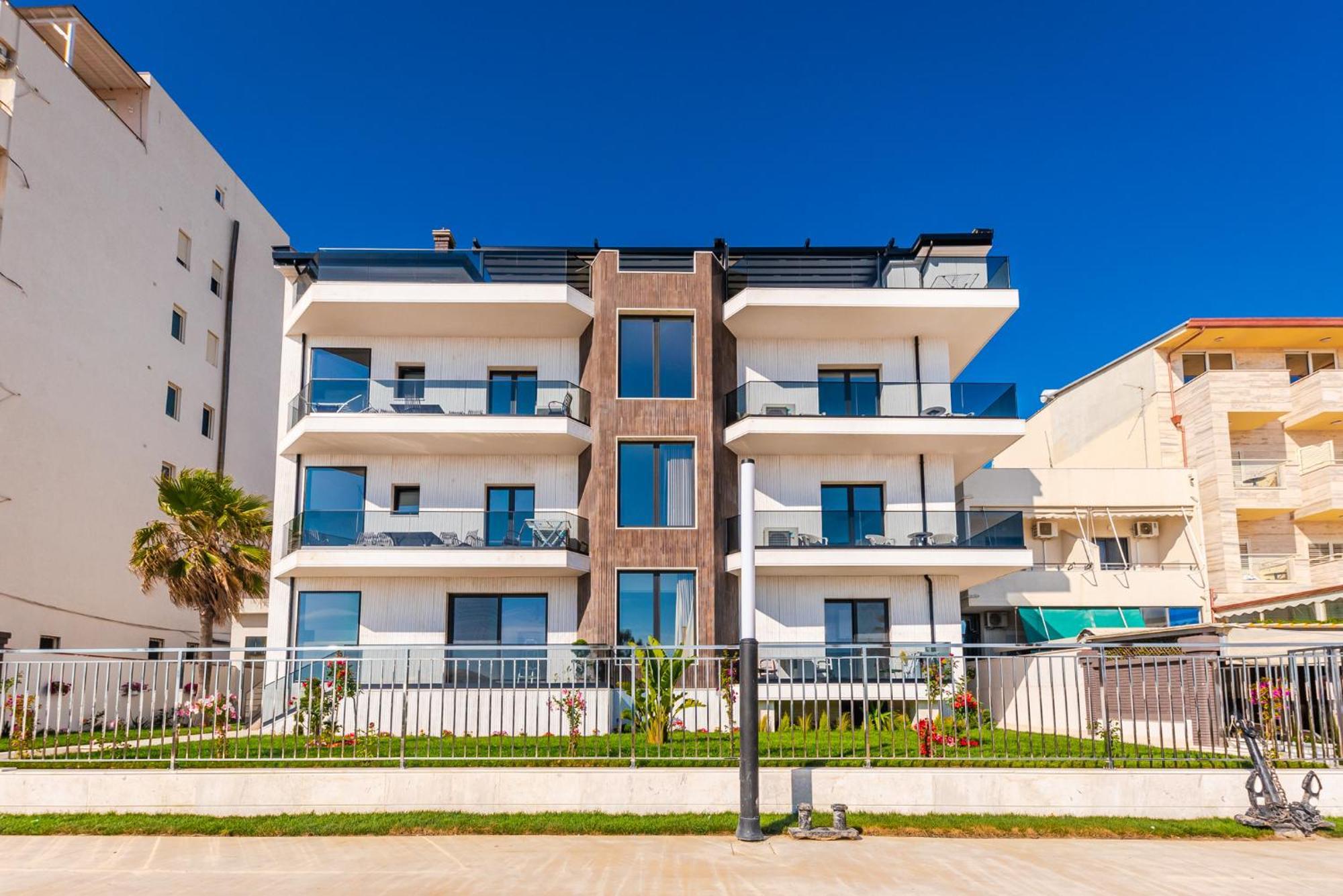 Sea View Apartments Eldo Durrës Buitenkant foto