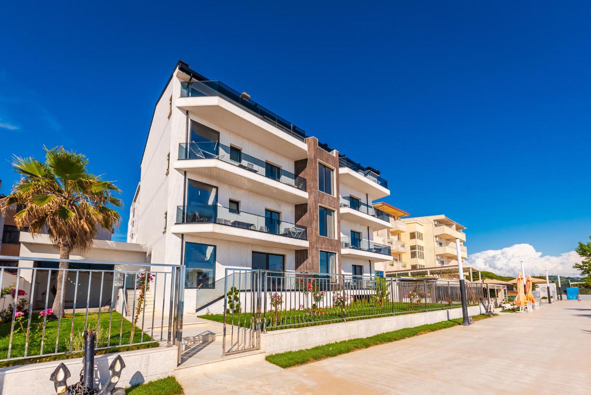 Sea View Apartments Eldo Durrës Buitenkant foto